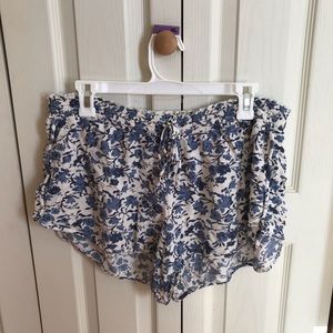 American Eagle Flowy Shorts